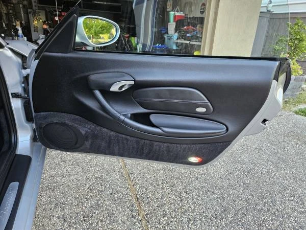 2001 Porsche 986 Boxster - Image 17 of 17