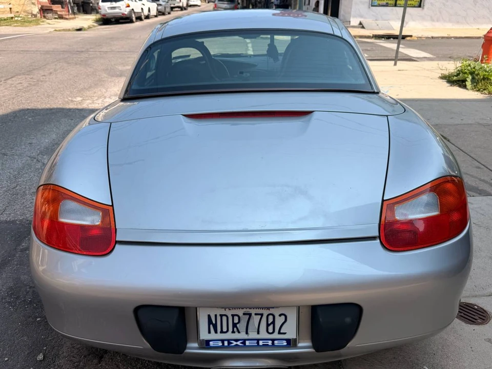 2001 Porsche 986 Boxster - Image 7 of 18