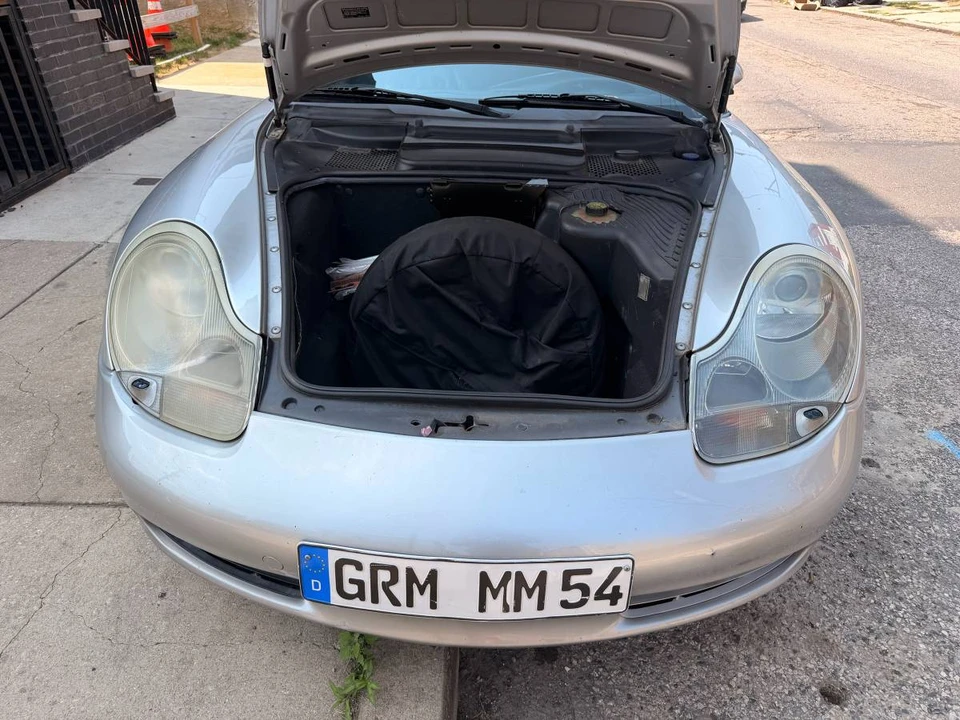 2001 Porsche 986 Boxster - Image 15 of 18