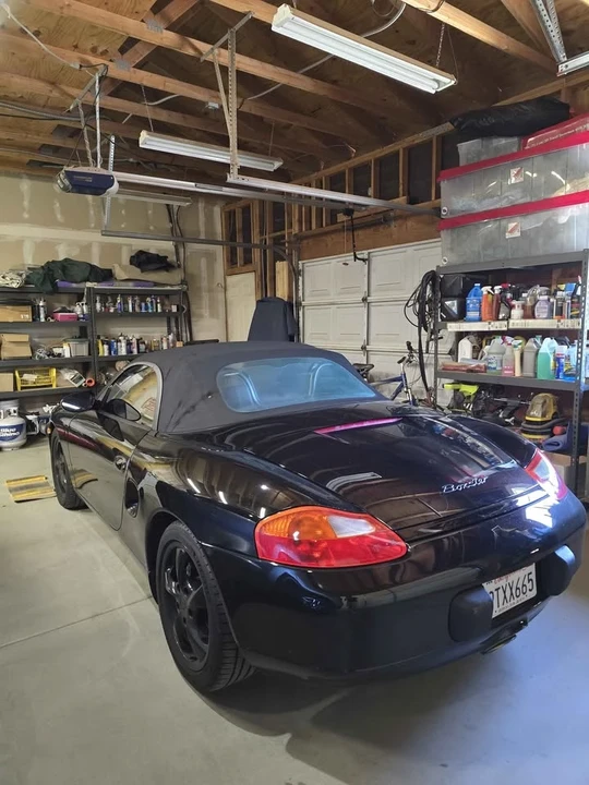 2001 Porsche 986 Boxster - Image 5 of 10