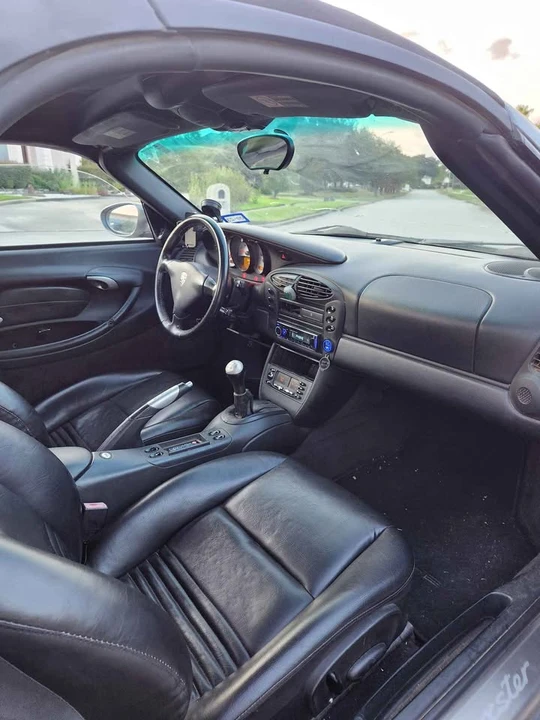 2001 Porsche 986 Boxster - Image 10 of 10
