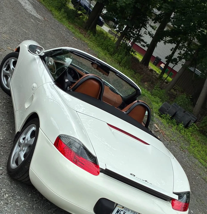 2001 Porsche 986 Boxster - Image 6 of 12
