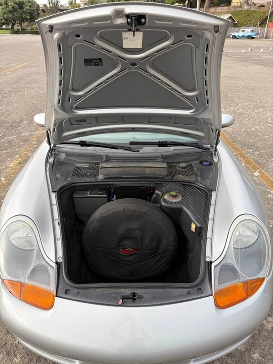2001 Porsche 986 Boxster - Image 13 of 16