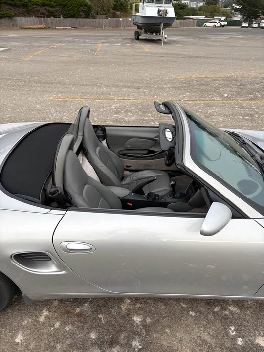 2001 Porsche 986 Boxster - Image 8 of 16