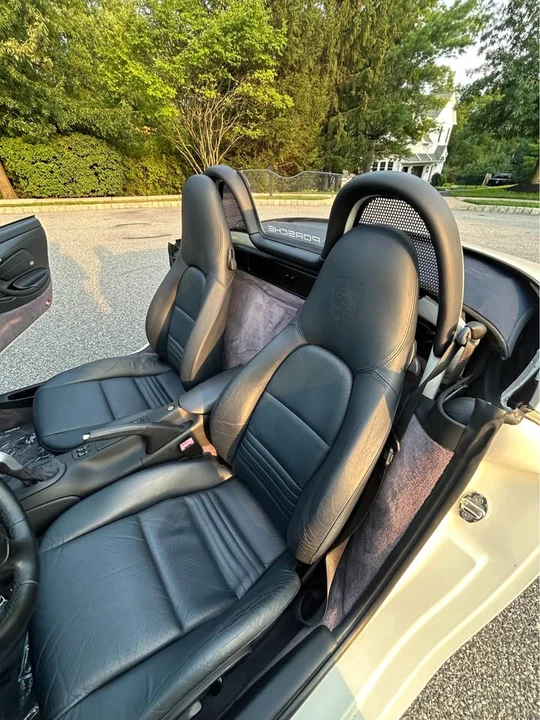 2001 Porsche 986 Boxster - Image 8 of 16