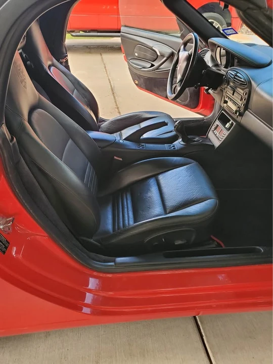 2001 Porsche 986 Boxster - Image 4 of 9