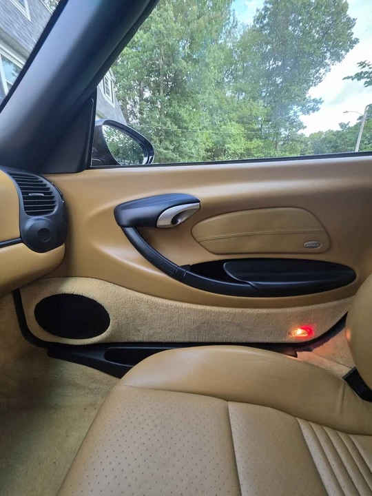 2001 Porsche 986 Boxster - Image 4 of 16