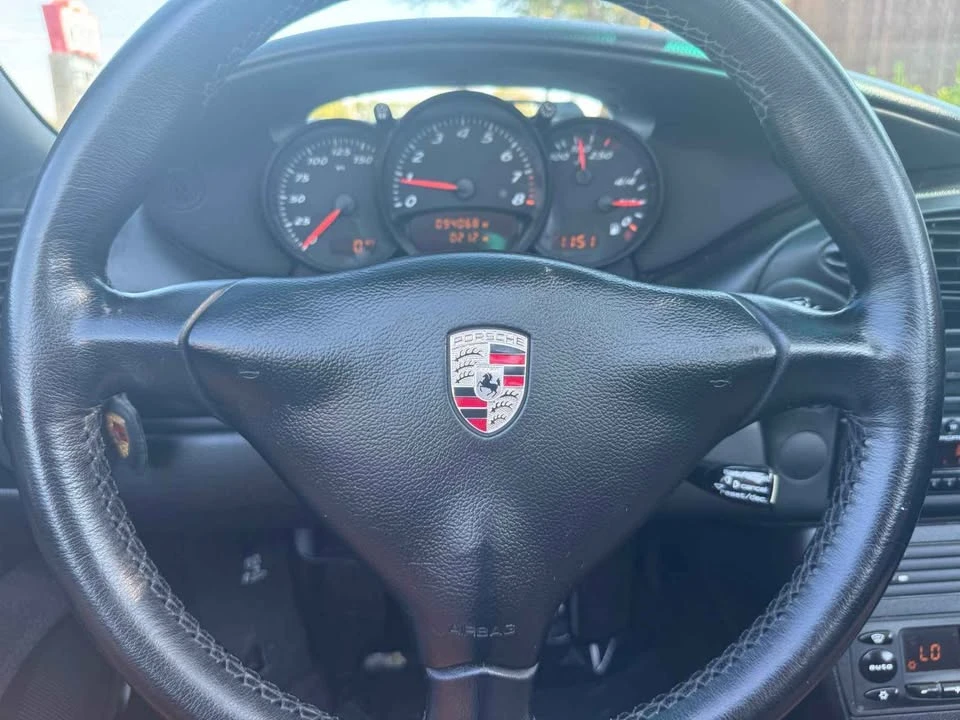 2001 Porsche 986 Boxster - Image 13 of 17