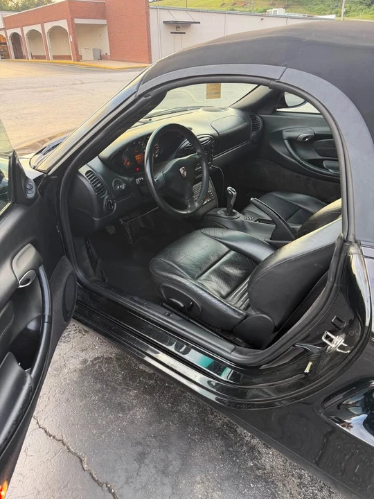 2001 Porsche 986 Boxster - Image 6 of 8
