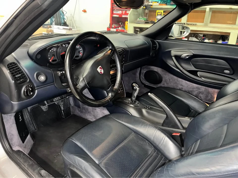 2001 Porsche 986 Boxster - Image 18 of 20