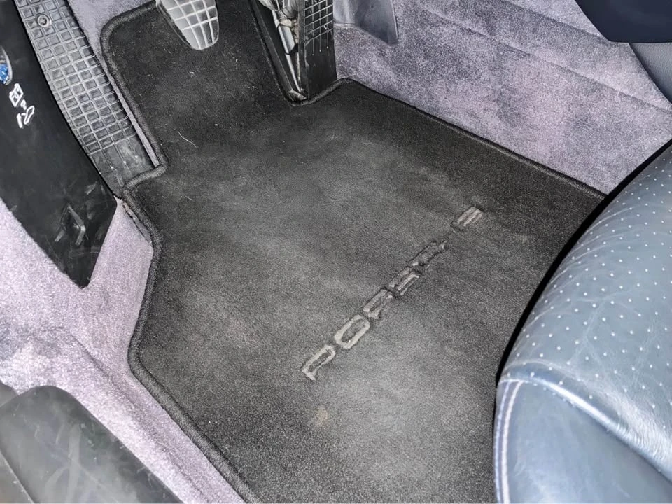 2001 Porsche 986 Boxster - Image 17 of 20