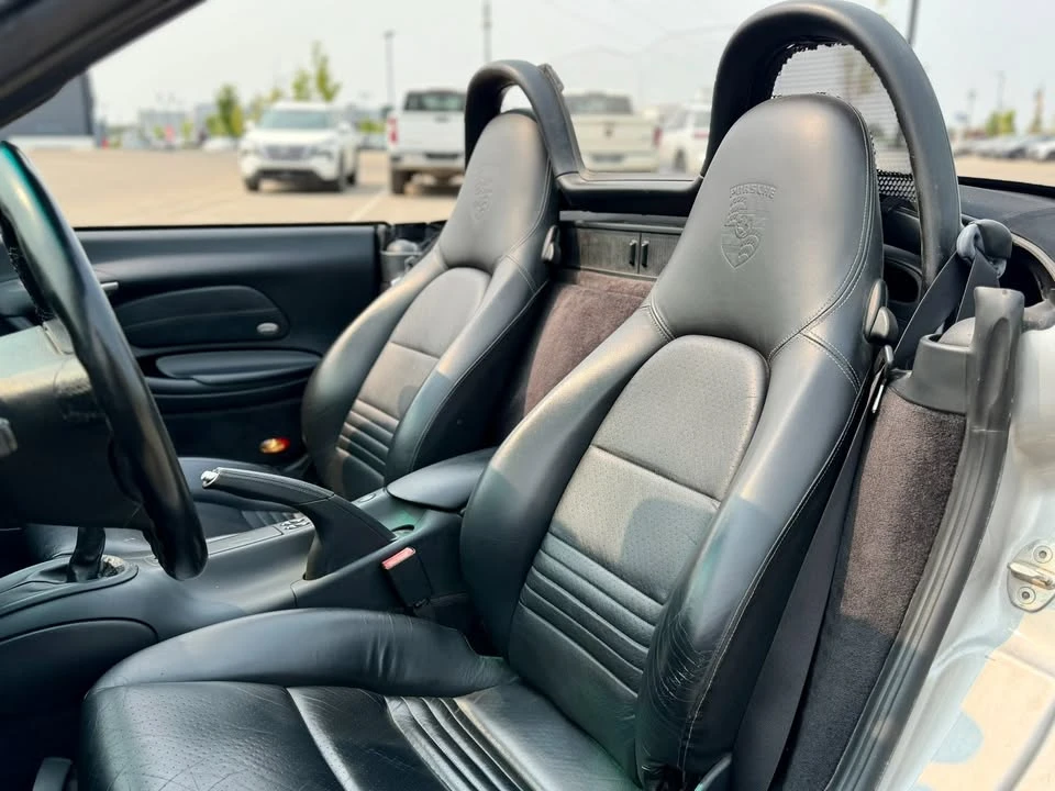 2001 Porsche 986 Boxster - Image 15 of 15