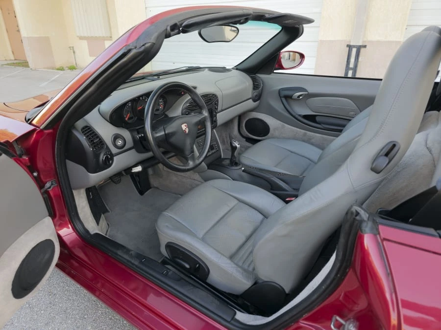 2001 Porsche 986 Boxster - Image 16 of 20