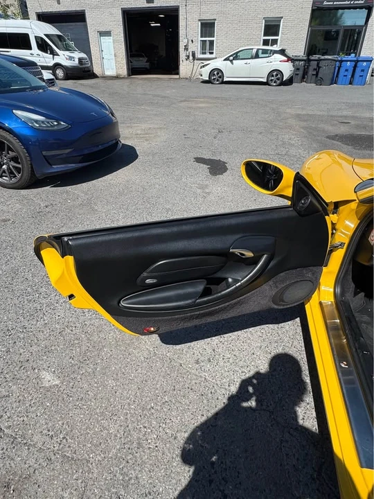 2001 Porsche 986 Boxster - Image 9 of 15