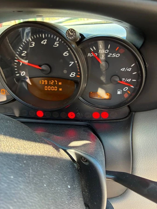 2001 Porsche 986 Boxster - Image 8 of 9