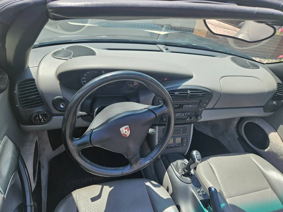 2001 Porsche 986 Boxster - Image 4 of 6