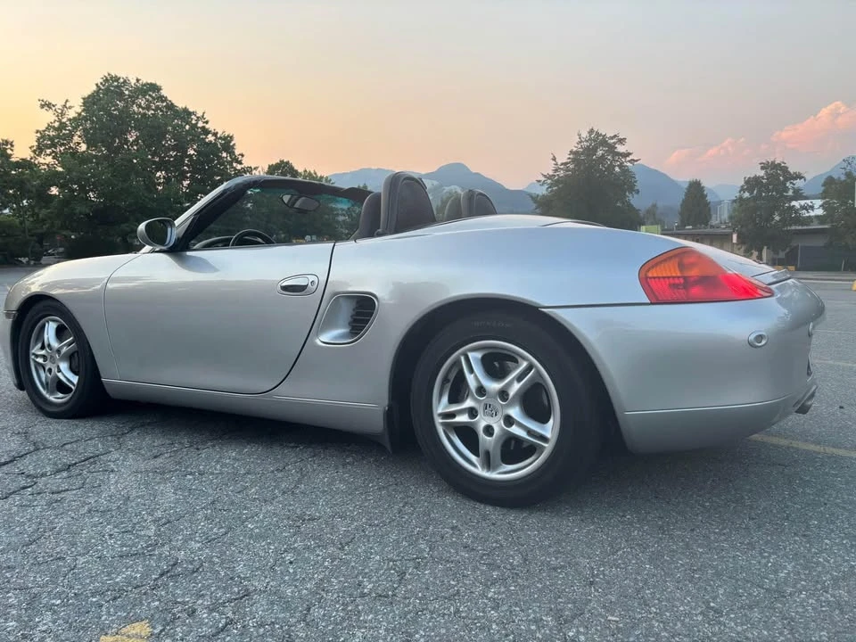 2001 Porsche 986 Boxster - Image 5 of 10