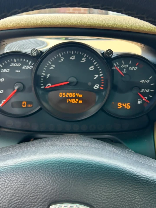 2001 Porsche 986 Boxster - Image 8 of 17