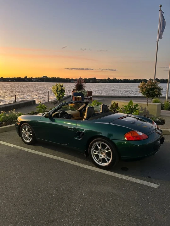2001 Porsche 986 Boxster - Image 2 of 17