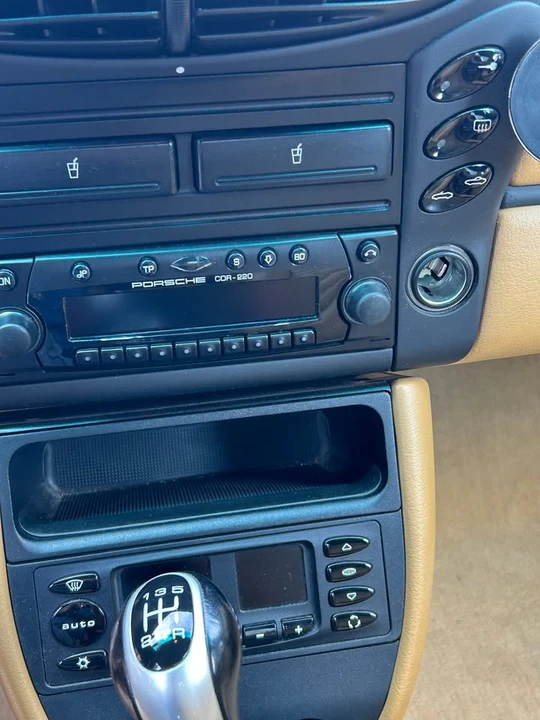 2001 Porsche 986 Boxster - Image 7 of 17