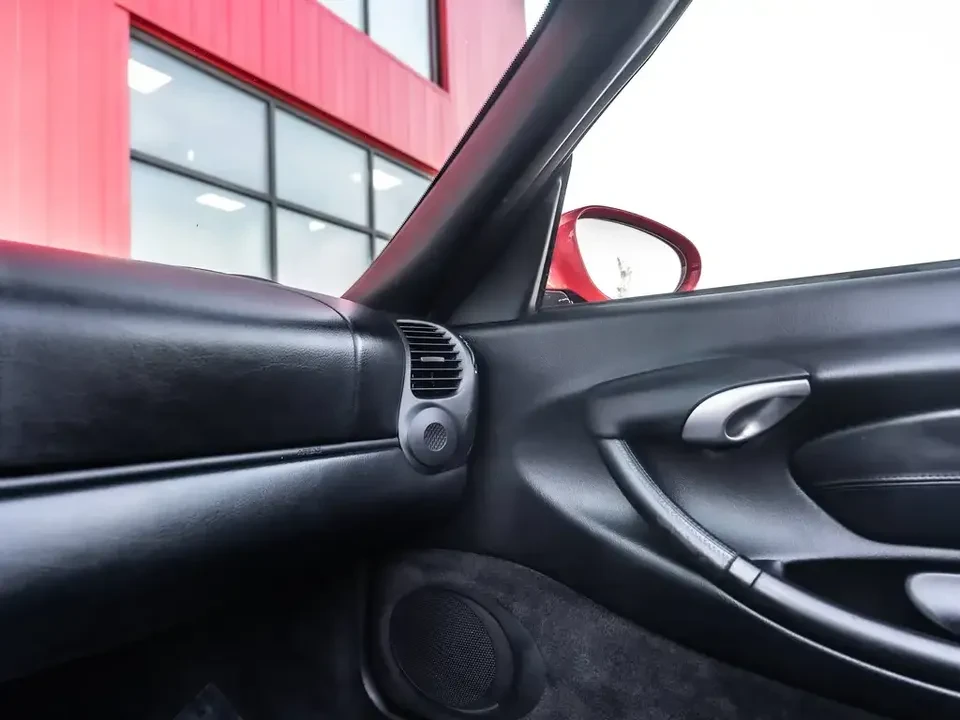 2001 Porsche 986 Boxster - Image 16 of 18