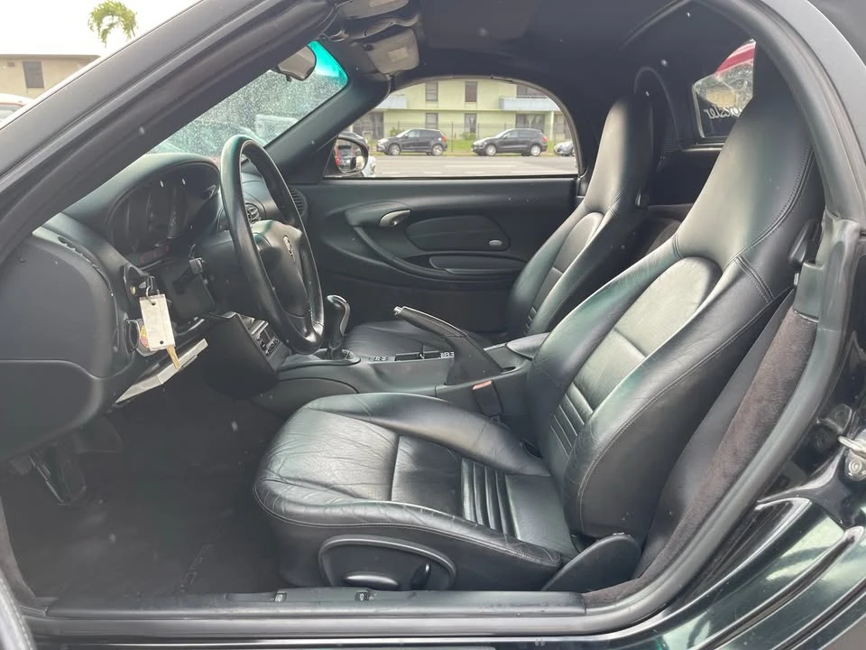 2001 Porsche 986 Boxster - Image 13 of 19