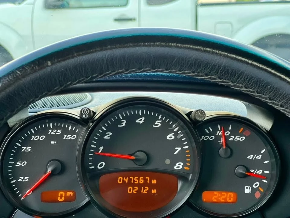 2001 Porsche 986 Boxster - Image 12 of 20