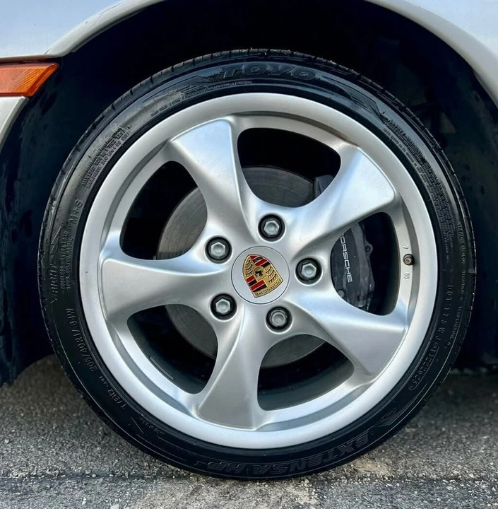 2001 Porsche 986 Boxster - Image 17 of 20