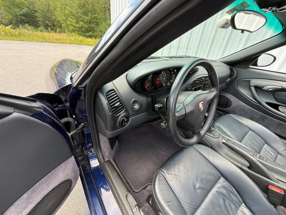 2001 Porsche 986 Boxster - Image 16 of 20