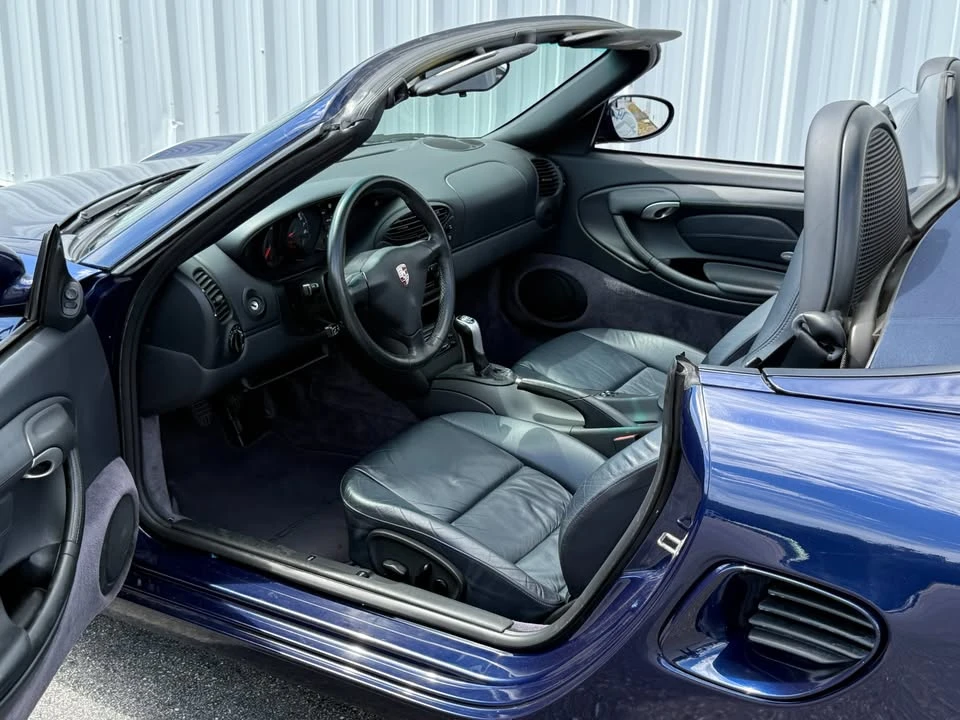 2001 Porsche 986 Boxster - Image 14 of 20