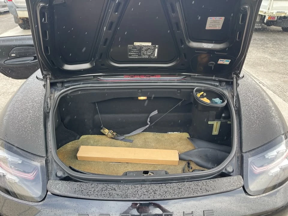 2001 Porsche 986 Boxster - Image 16 of 17