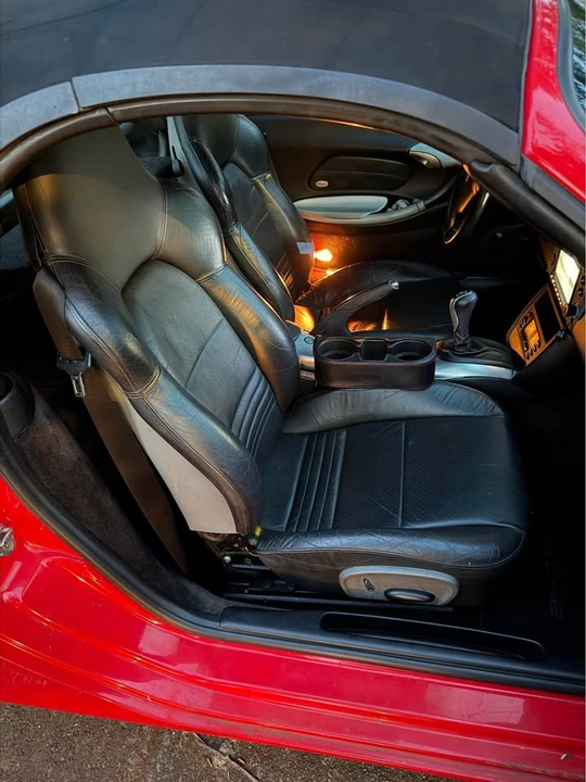 2001 Porsche 986 Boxster - Image 6 of 13