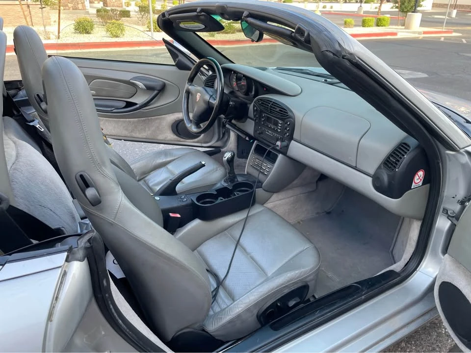 2001 Porsche 986 Boxster - Image 16 of 16