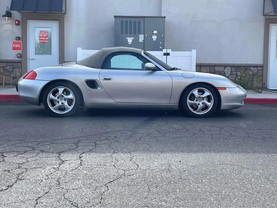 2001 Porsche 986 Boxster - Image 10 of 16