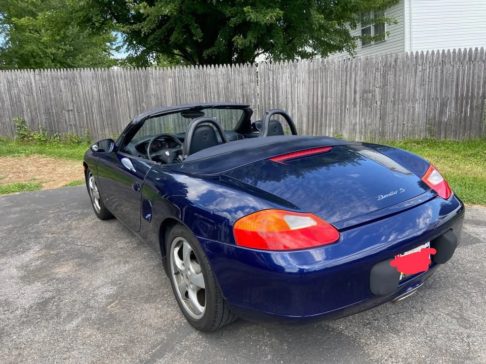 2001 Porsche 986 Boxster - Image 4 of 11