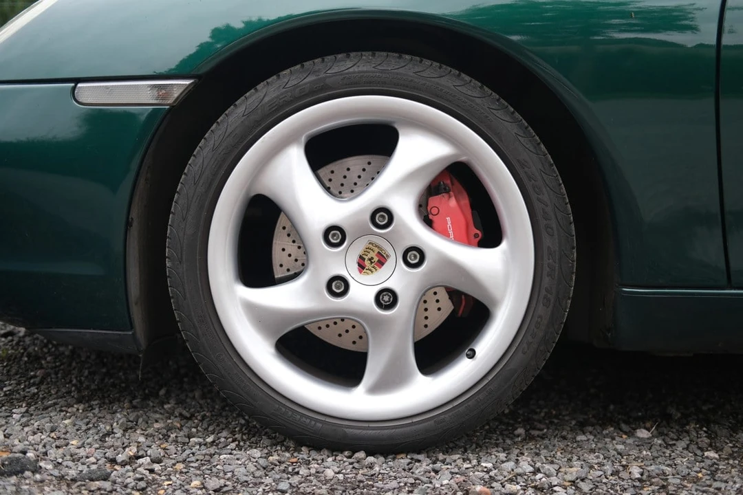 2001 Porsche 986 Boxster S - Image 19 of 30