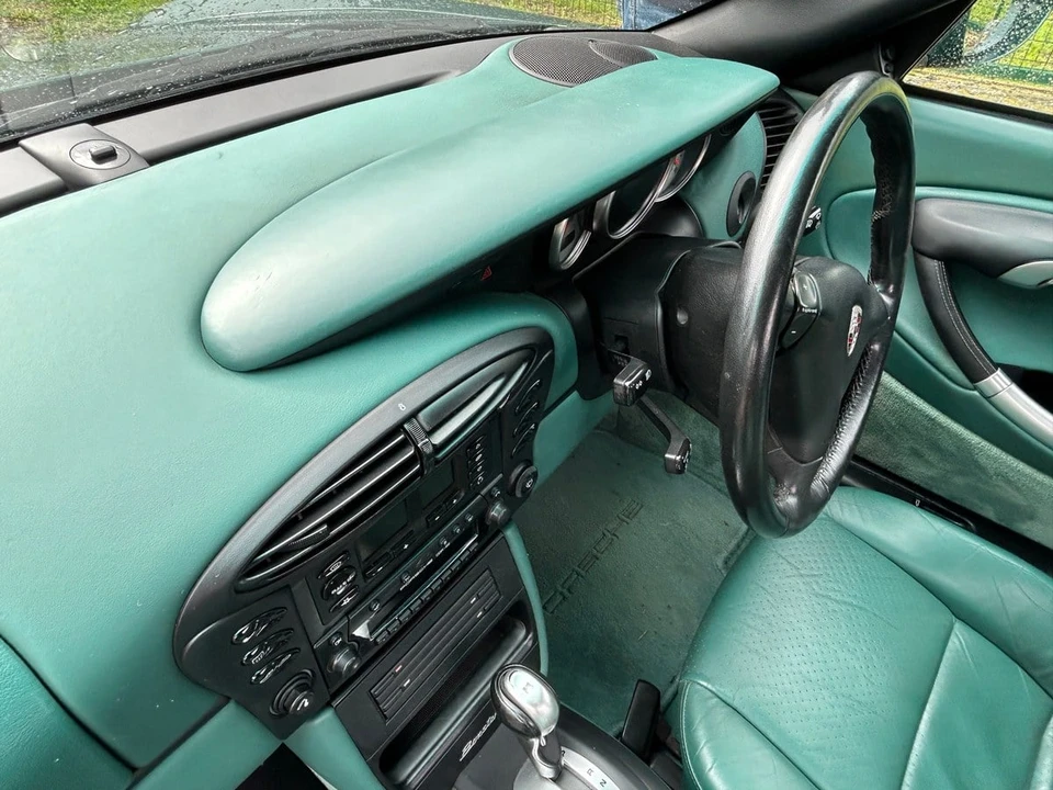 2001 Porsche 986 Boxster S - Image 25 of 30