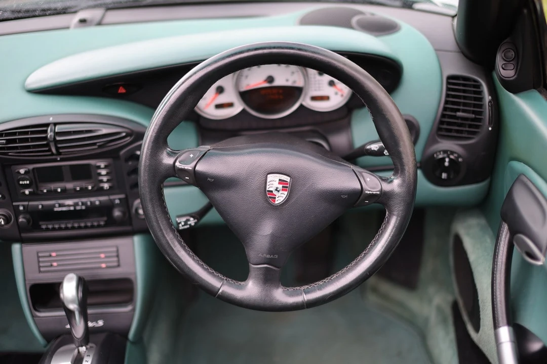 2001 Porsche 986 Boxster S - Image 23 of 30