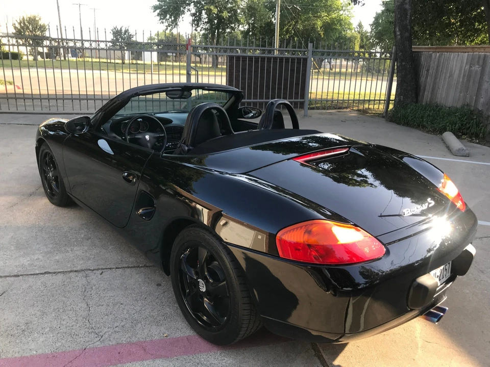 2001 Porsche 986 Boxster S - Image 9 of 31