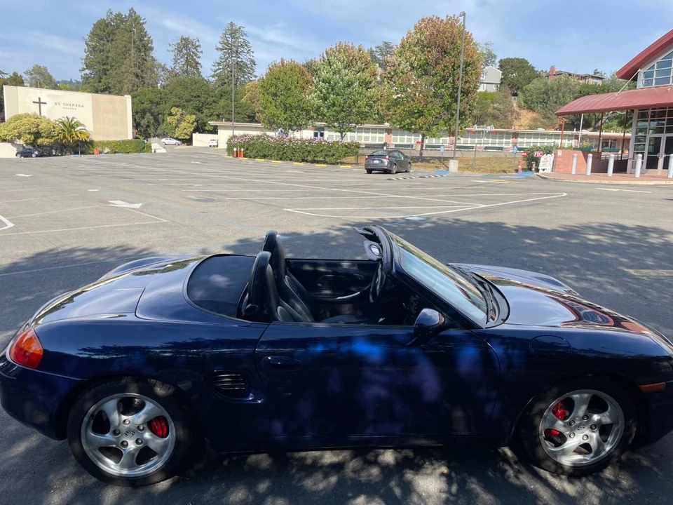 2001 Porsche 986 Boxster S - Image 2 of 11