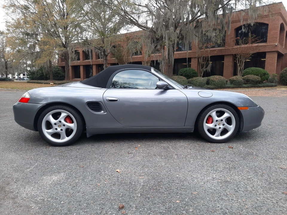 2001 Porsche 986 Boxster S - Image 12 of 31