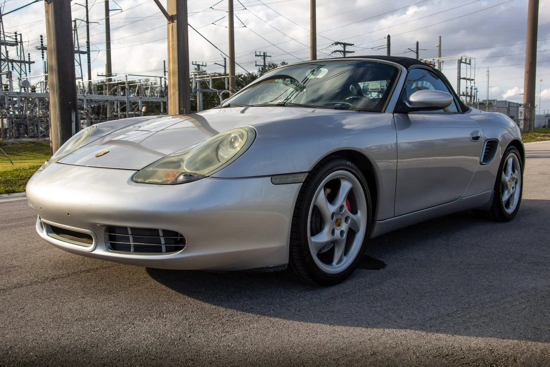 2001 Porsche 986 Boxster S - Image 18 of 31