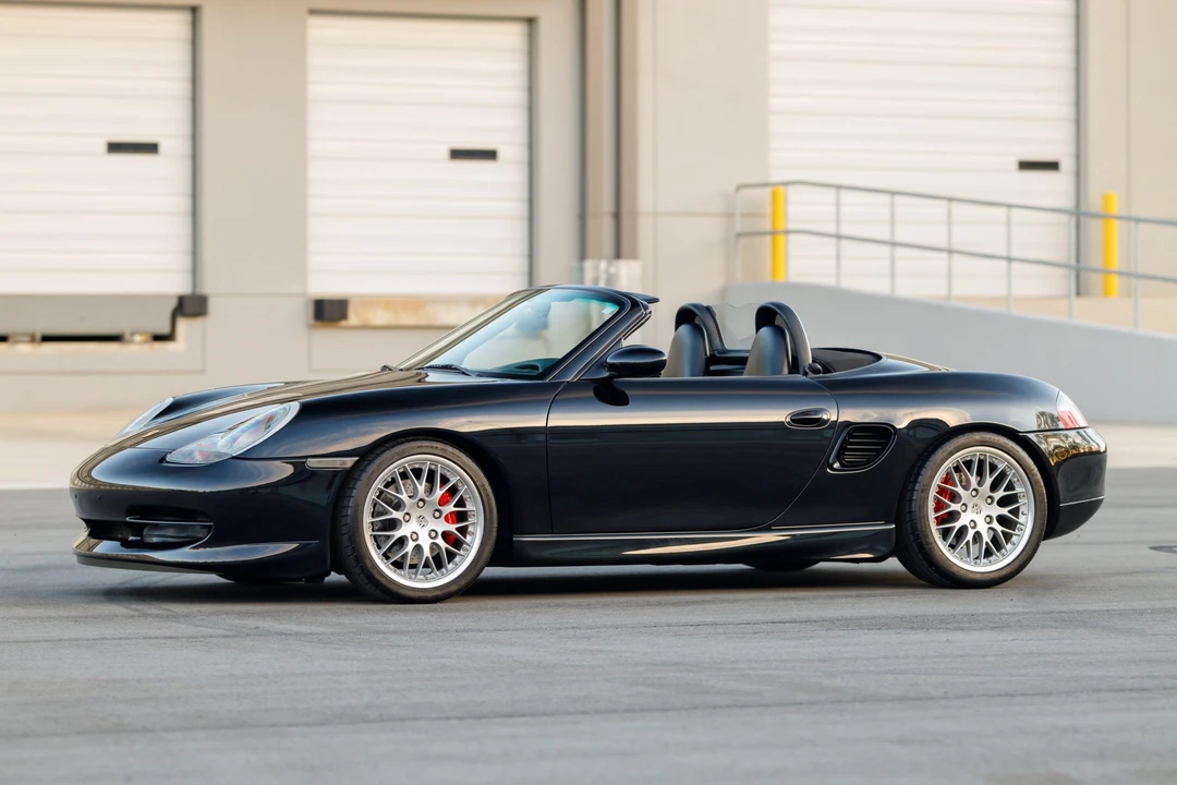2001 Porsche 986 Boxster S - Image 2 of 31