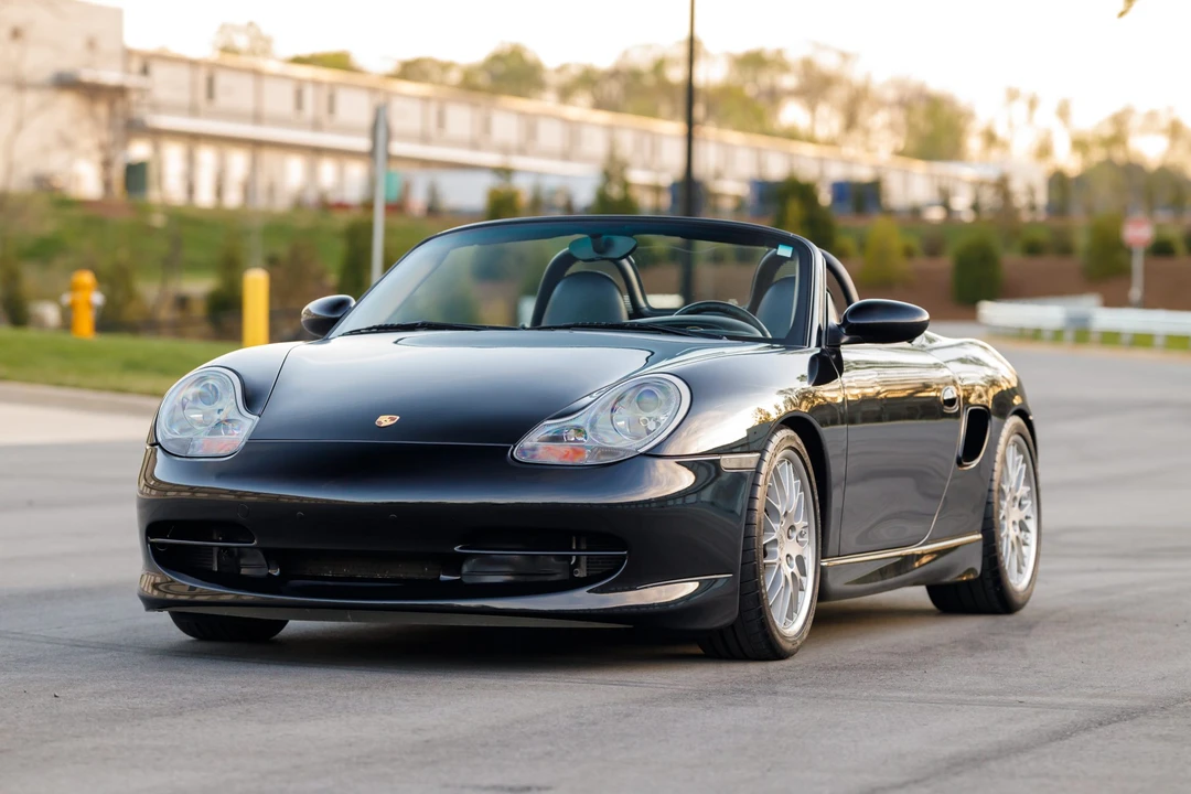2001 Porsche 986 Boxster S - Image 8 of 31