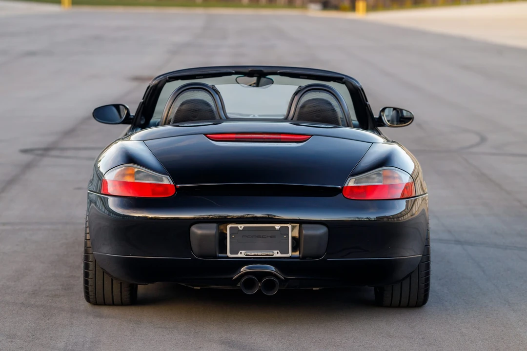 2001 Porsche 986 Boxster S - Image 25 of 31