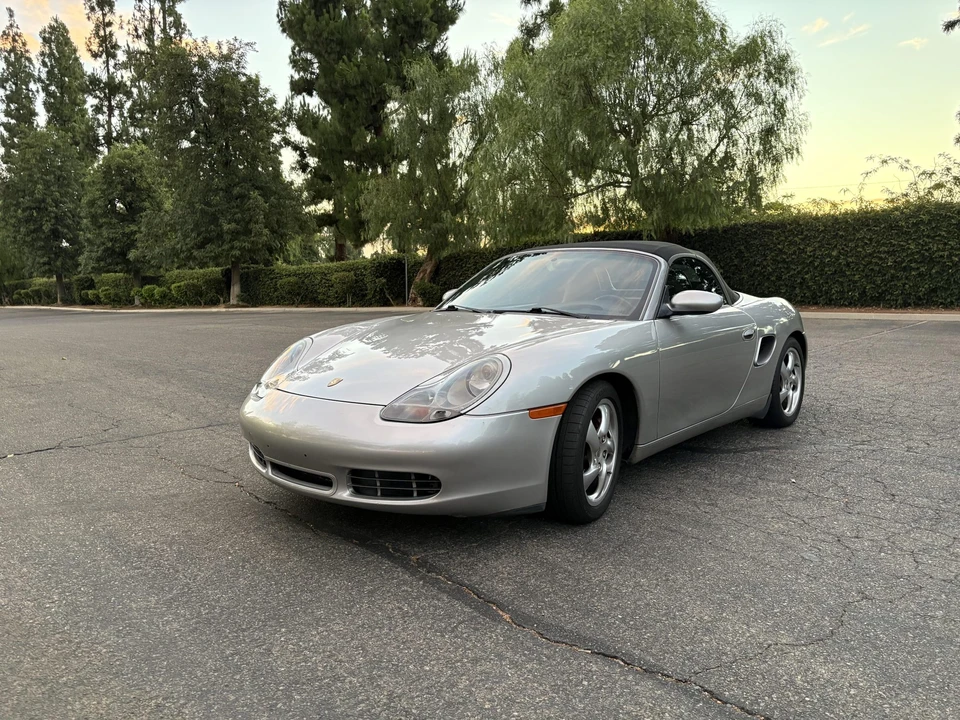 2001 Porsche 986 Boxster S - Image 12 of 31