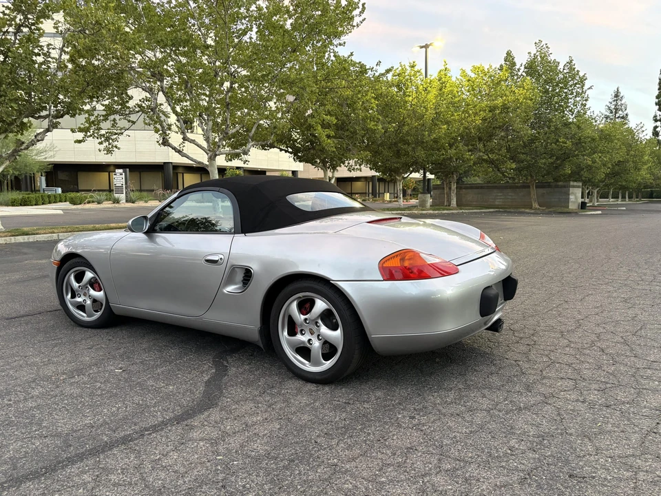 2001 Porsche 986 Boxster S - Image 23 of 31