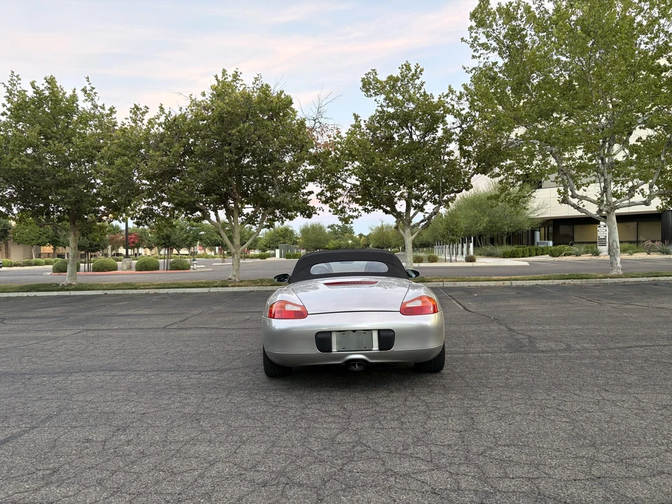 2001 Porsche 986 Boxster S - Image 19 of 31