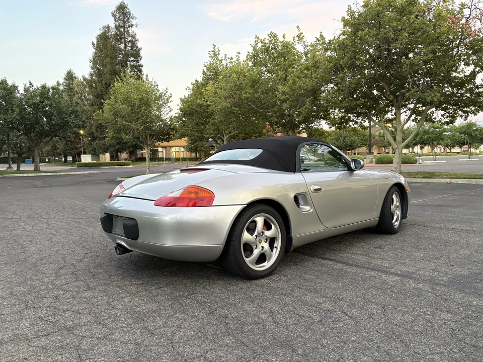 2001 Porsche 986 Boxster S - Image 18 of 31