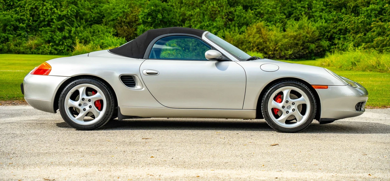 2001 Porsche 986 Boxster S - Image 11 of 31